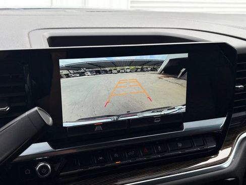 Certified 2024 GMC Sierra 1500 SLE image 8