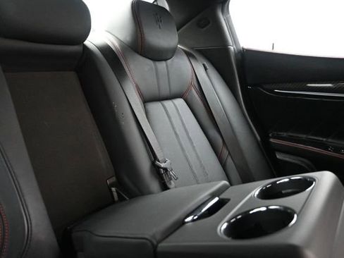 Used 2019 Maserati Ghibli S GranSport RWD image 20