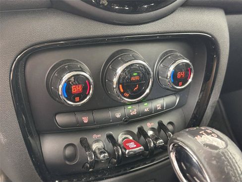 Used 2016 MINI Cooper Clubman S FWD image 13