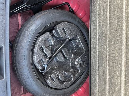 Used 2021 Hyundai Kona SE image 30