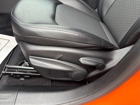 New 2026 Jeep Compass Latitude image 18