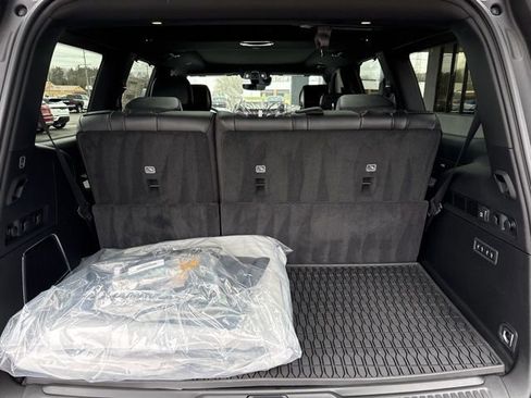 New 2026 Jeep Grand Wagoneer Limited image 20