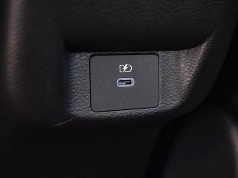 New 2025 Nissan Versa SV image 21