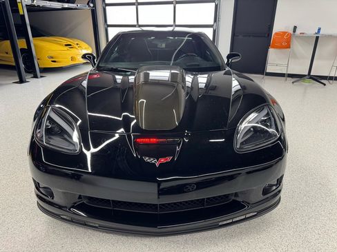 Used 2011 Chevrolet Corvette Grand Sport w/ Preferred Equipment Group RWD image 9