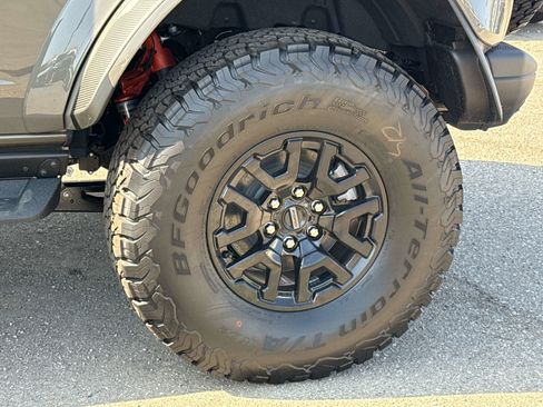 New 2025 Ford Bronco Raptor w/ Interior Carbon Fiber Pack image 31