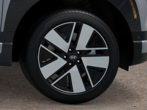 New 2026 Hyundai Ioniq 9 SEL image 8