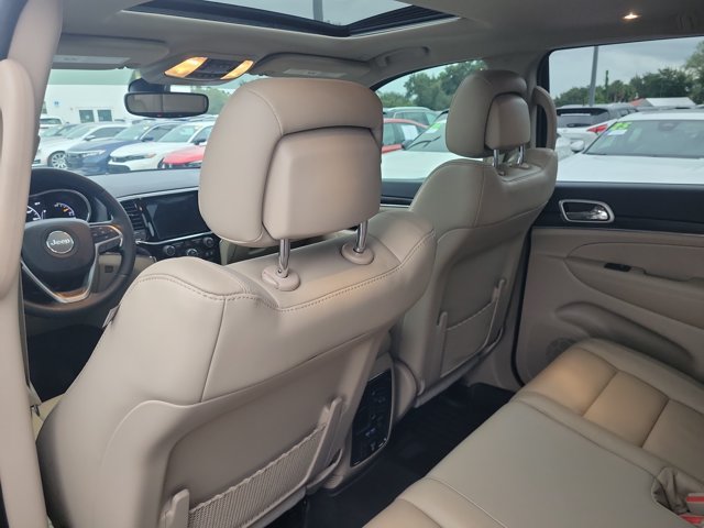 Used 2020 Jeep Grand Cherokee Limited RWD image 15