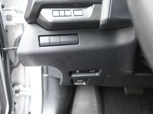 Used 2020 Lexus UX 200 w/ Premium Package FWD image 16
