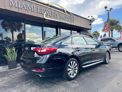 Used 2015 Hyundai Sonata Sport w/ Option Group 04 FWD image 13