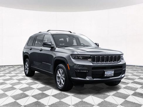 Used 2022 Jeep Grand Cherokee L Limited image 15