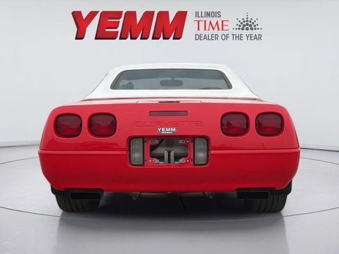 Used 1996 Chevrolet Corvette Convertible RWD image 14