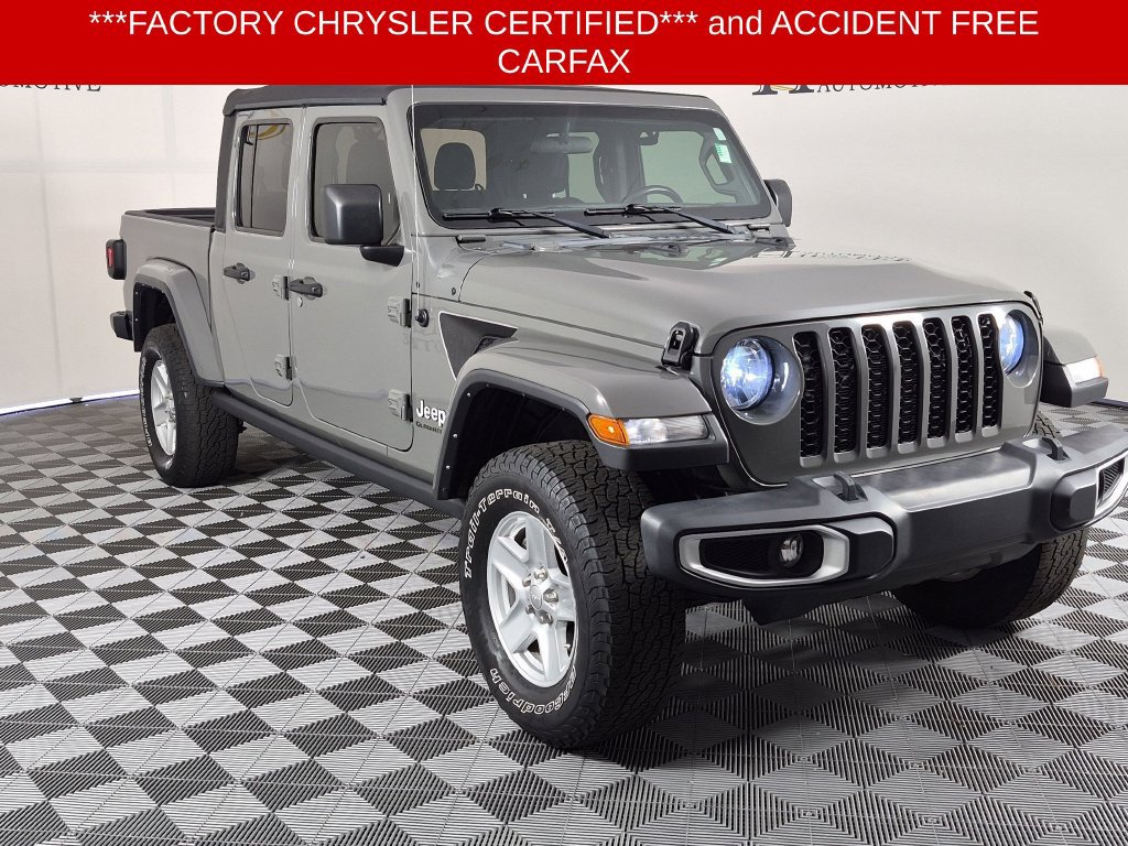 Certified 2022 Jeep Gladiator Sport AWD/4WD image 2