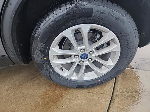 Used 2022 Ford Escape SE image 10