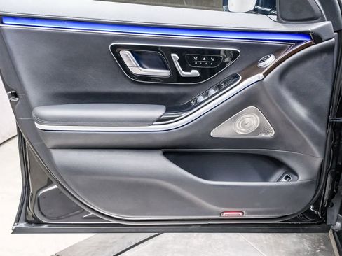 Certified 2023 Mercedes-Benz S 580 4MATIC Sedan image 19