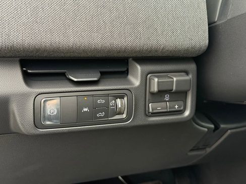 New 2026 GMC Sierra EV Elevation image 15