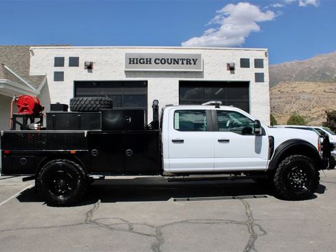 Used 2024 Ford F550 4x4 Crew Cab Super Duty image 8