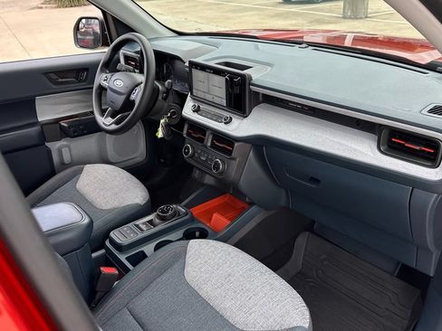 Used 2024 Ford Maverick XLT FWD image 34