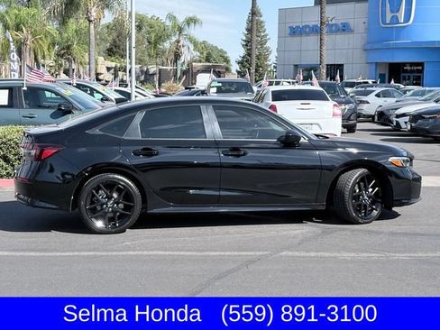 Used 2025 Honda Civic Sport image 4