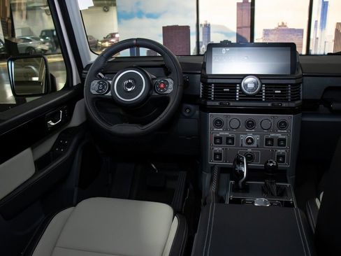 New 2025 INEOS Grenadier Fieldmaster Edition image 16