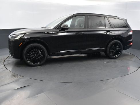 New 2026 Lincoln Aviator Reserve image 5