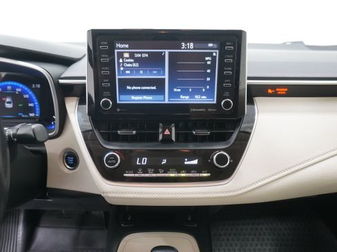 Used 2020 Toyota Corolla XLE FWD image 18