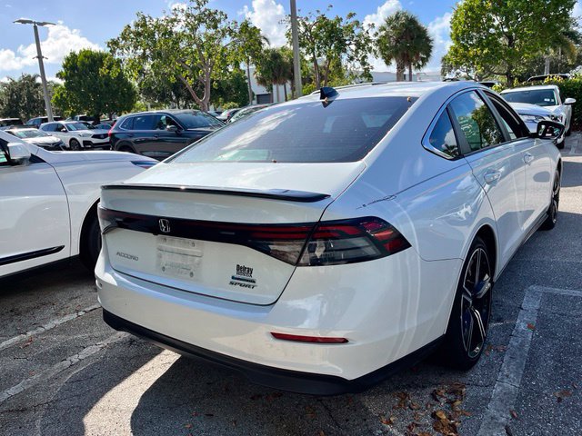 Used 2024 Honda Accord Sport image 6