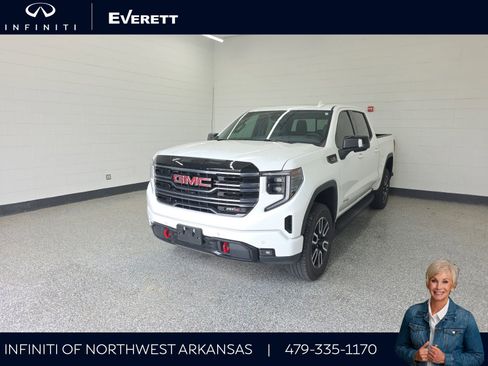 Used 2025 GMC Sierra 1500 AT4 w/ AT4 Premium Package AWD/4WD image 1