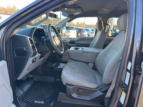 Used 2019 Ford F150 XLT image 13