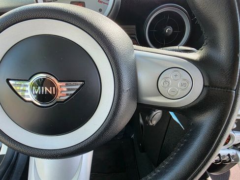 Used 2008 MINI Cooper Hardtop w/ Premium Pkg FWD image 36