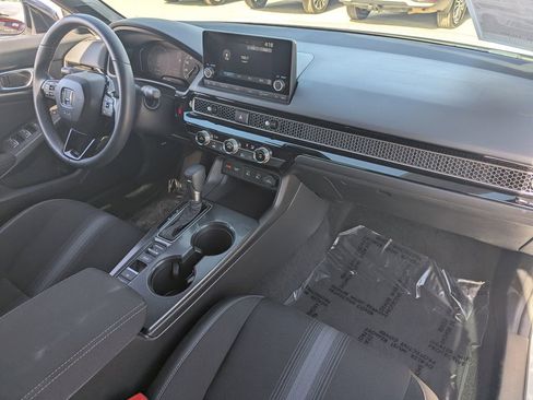 Used 2025 Honda Civic Sport image 10
