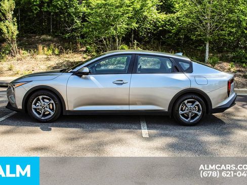Used 2025 Kia K4 FWD image 6