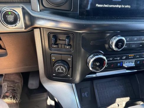 Used 2022 Ford F150 Platinum w/ Equipment Group 701A High AWD/4WD image 31