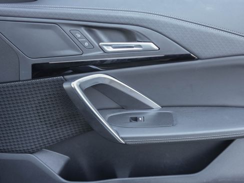 Certified 2025 BMW X2 xDrive28i image 27