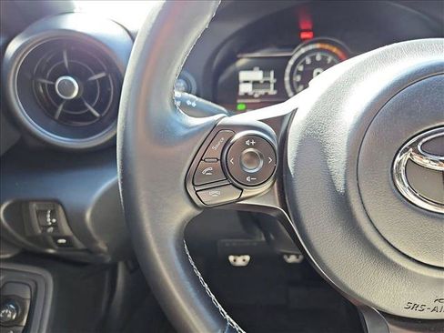 Used 2024 Toyota GR86 Premium RWD image 22
