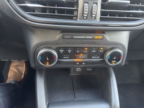 Used 2026 Ford Escape ST-Line image 30