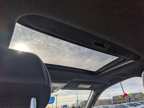 Used 2025 Honda Civic Sport image 30