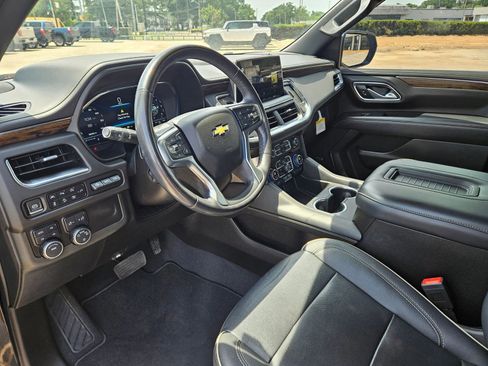 Used 2022 Chevrolet Tahoe Premier AWD/4WD image 10