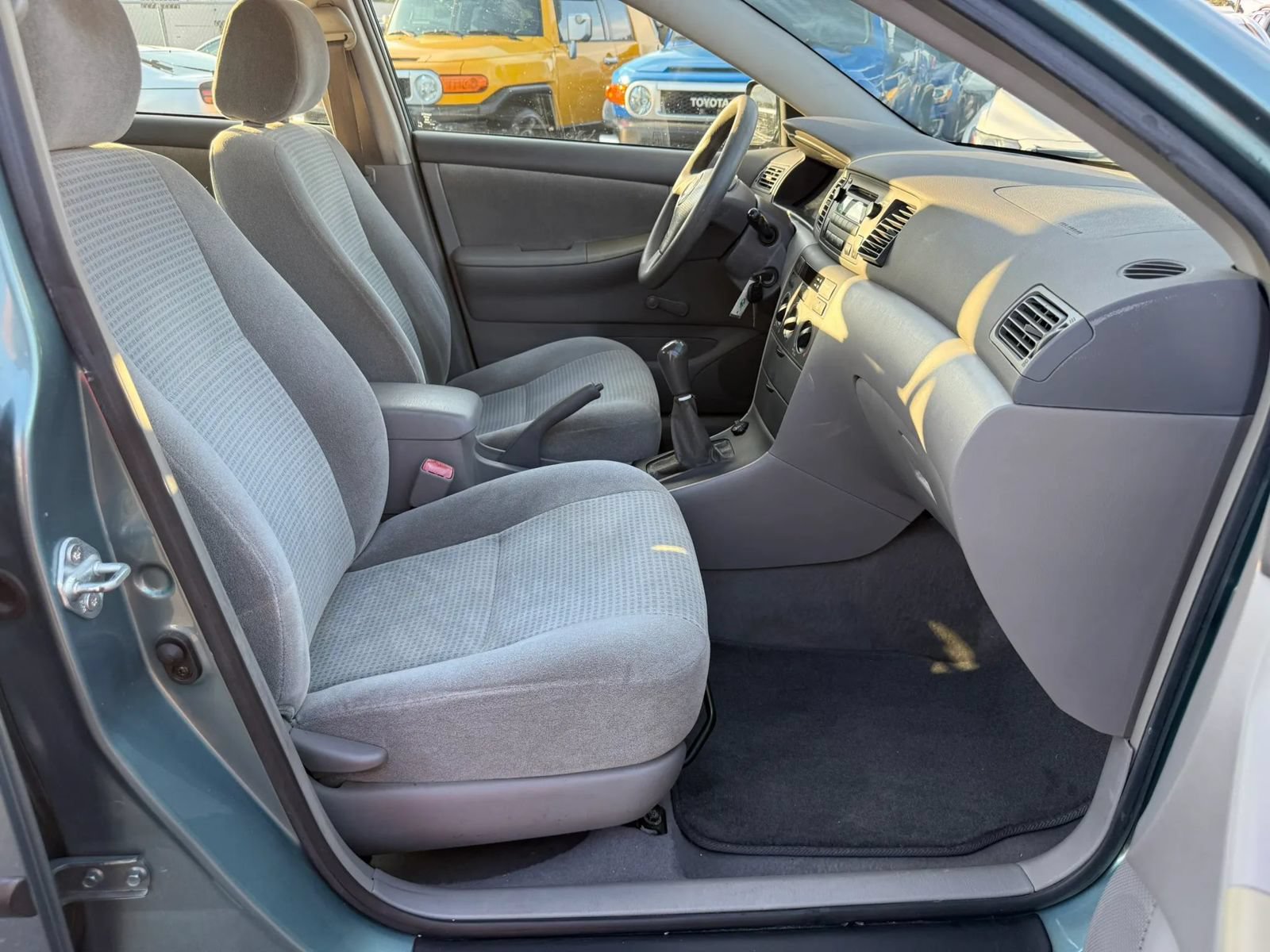 Used 2006 Toyota Corolla LE FWD image 10