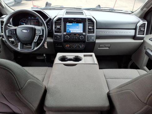 Certified 2019 Ford F350 XLT w/ XLT Premium Package AWD/4WD image 12