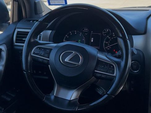 Used 2021 Lexus GX 460 Luxury w/ Sport Design Package AWD/4WD image 34