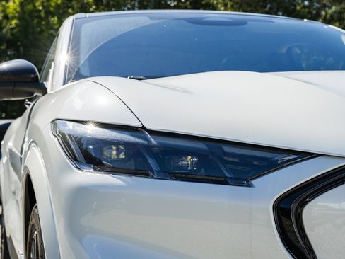 New 2025 Ford Mustang Mach-E Premium image 12