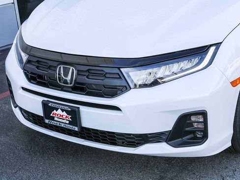 New 2026 Honda Odyssey Sport-L image 5
