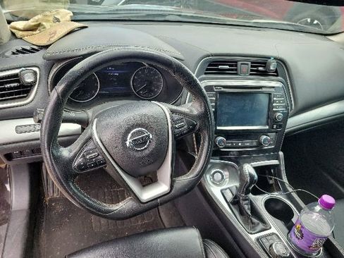 Used 2017 Nissan Maxima 3.5 SV w/ Dynamic Package FWD image 14