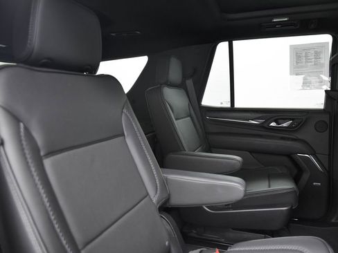 Used 2023 GMC Yukon Denali image 14