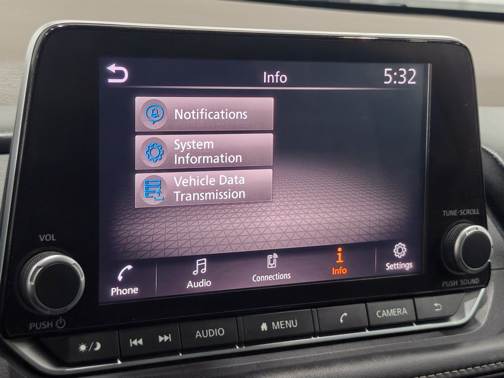 Used 2021 Nissan Rogue S AWD/4WD image 34