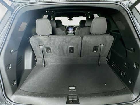 Used 2023 Chevrolet Traverse LT w/ LPO, 'HIT The Road' Package image 28