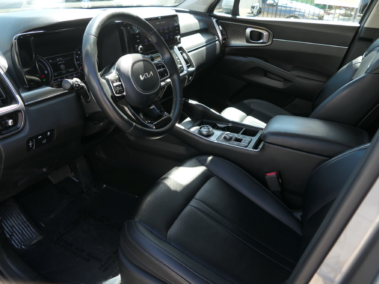 Used 2023 Kia Sorento EX w/ Panoramic Sunroof Package AWD/4WD image 14