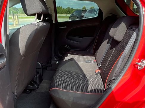 Used 2012 MAZDA MAZDA2 Touring FWD image 30