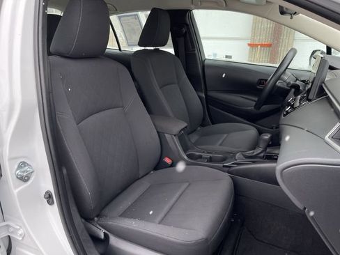 Used 2024 Toyota Corolla LE image 20