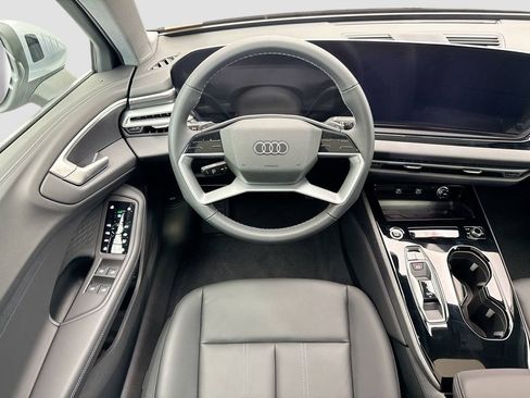 Used 2025 Audi A5 2.0T Premium image 12